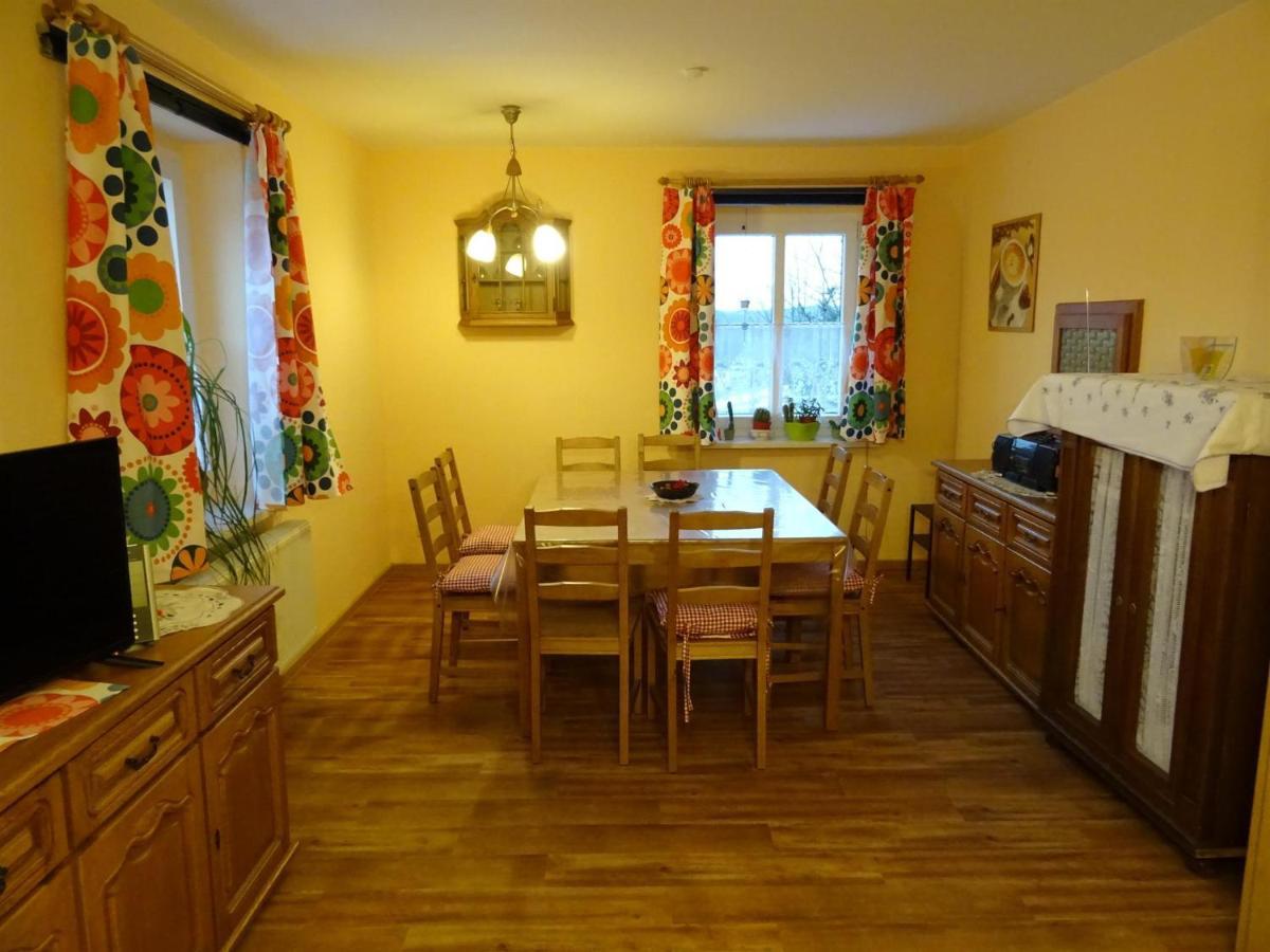 Ferienhaus Ferien Am Waldrand Алтенберг Източен Ерцгебирге Екстериор снимка